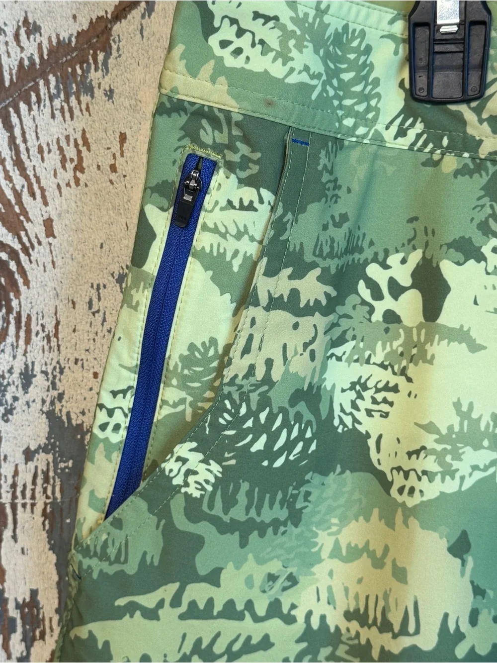 Stio Green Camo Men's Swim Board Shorts size 38